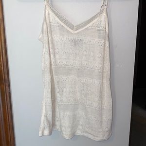 American Eagle cami With adjustable straps